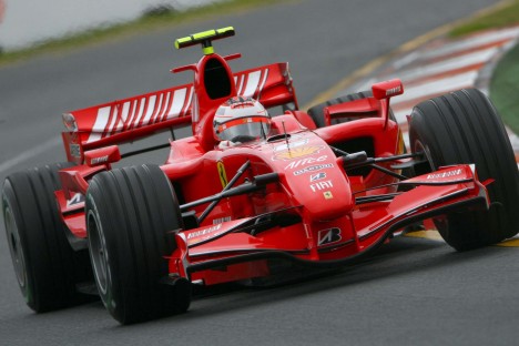 Flekser undervognen på Ferrari bilerne?